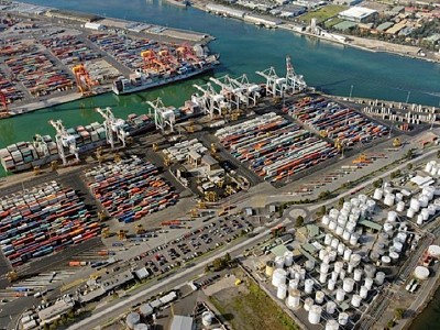Port of Melbourne awards contract to boost efficiency at Webb Dock East