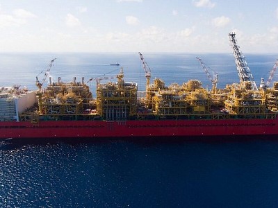 Shell says Prelude FLNG will remain closed in Q1 2022