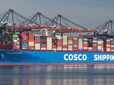 COSCO Orders 12 Ultra-Large, Green Methanol Containerships for $2.9B 