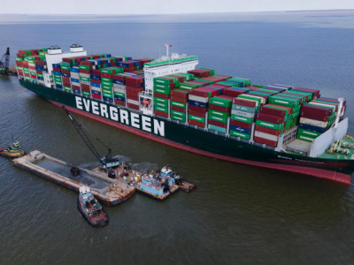 Containers being removed from ship stuck in Chesapeake Bay 