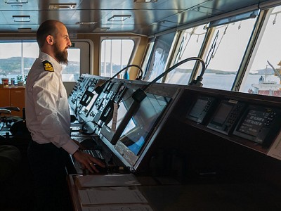 Better Cybersecurity at Sea Starts With the Crew 